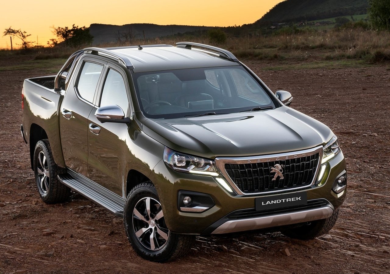 Топ-5 повнорозмірних пікапів для українського бездоріжжя